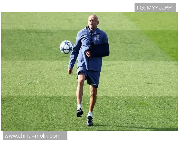 恩里克：舍瓦利耶被铲时裁判的判罚？你们揣摩下我的弦外之音